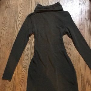 Never worn open back long sleeved dress
